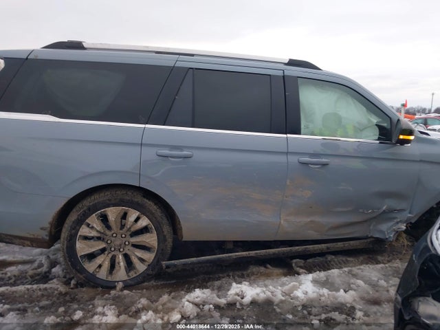 1FMJU1M81SEA32262 Ford Expedition Platinum