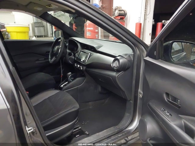 3N1CP5BV7LL559926 Nissan Kicks S Xtronic Cvt