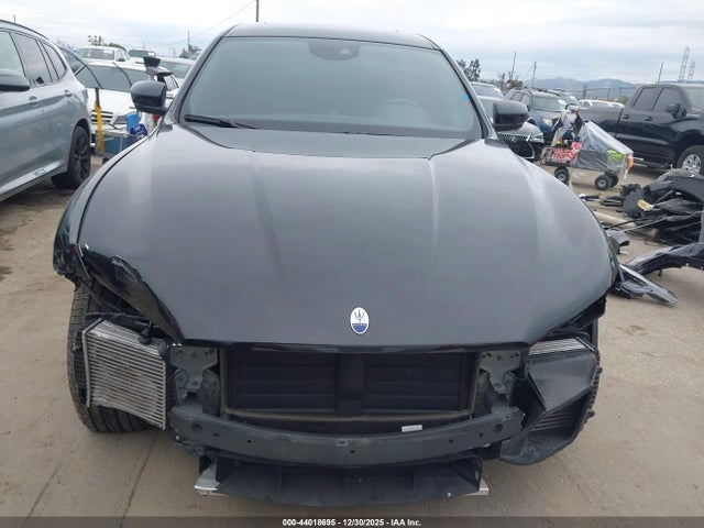 ZN661XUA6PX435575 Maserati Levante Gt
