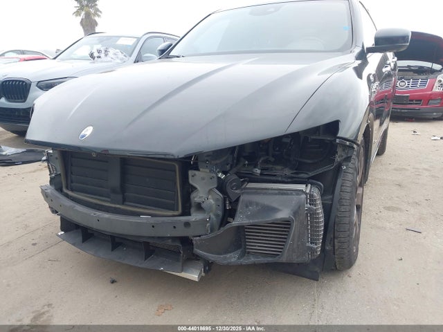 ZN661XUA6PX435575 Maserati Levante Gt