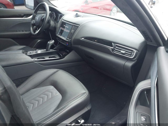 ZN661XUA6PX435575 Maserati Levante Gt