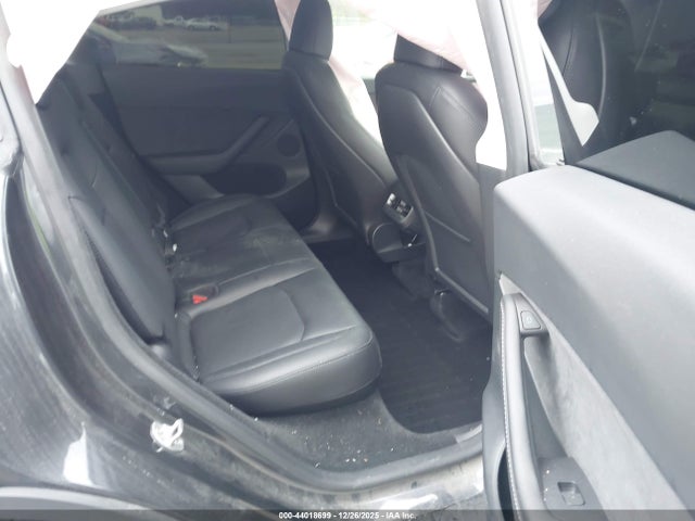 2024 TESLA MODEL Y 7SAYGDEF9RF022552 Photo 7