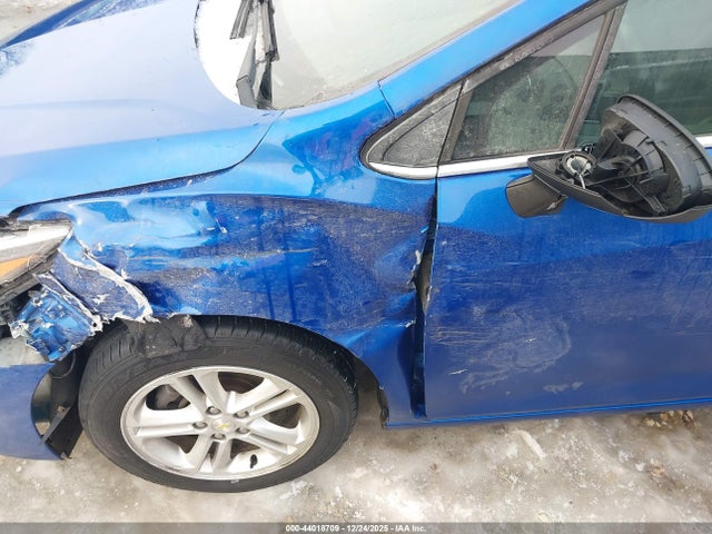 1G1BE5SM8H7278597 Chevrolet Cruze Lt Auto