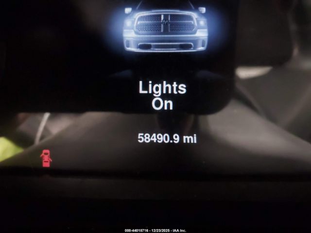 2019 RAM 1500 CLASSIC 1C6RR7GT7KS703213 Photo 6