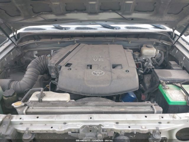 2007 TOYOTA FJ CRUISER JTEZU11FX70009654 Photo 9