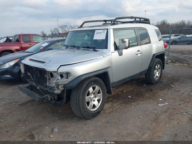 2007 TOYOTA FJ CRUISER JTEZU11FX70009654 Photo 1