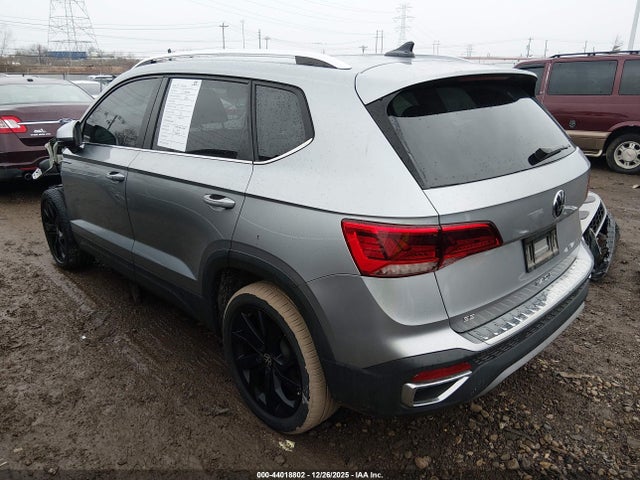 2023 VOLKSWAGEN TAOS 3VVEX7B24PM350894 Photo 2