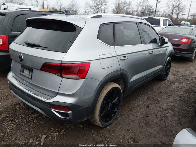 2023 VOLKSWAGEN TAOS 3VVEX7B24PM350894 Photo 3
