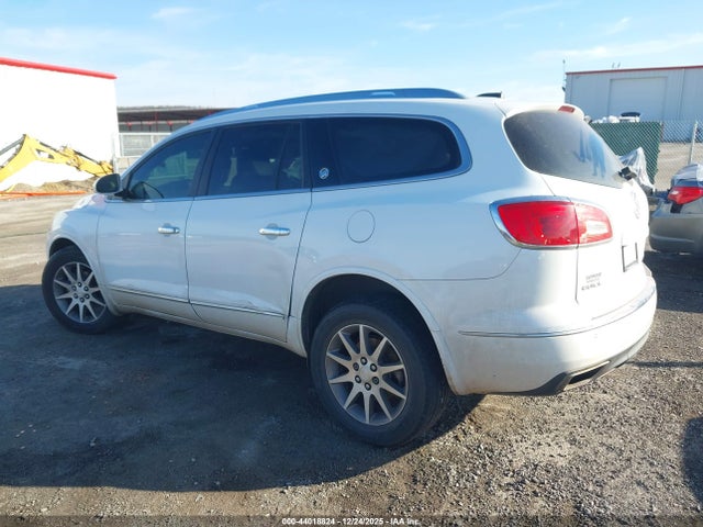 44018824 :رقم المزاد ، 5GAKRBKD7GJ126470 vin ، 2016 Buick Enclave Leather مزاد بيع