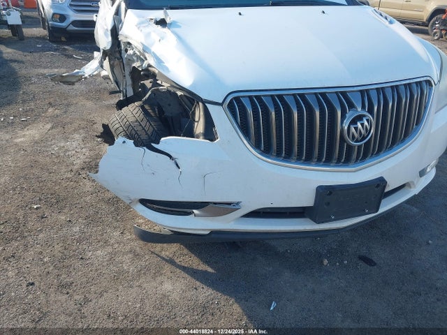 44018824 :رقم المزاد ، 5GAKRBKD7GJ126470 vin ، 2016 Buick Enclave Leather مزاد بيع