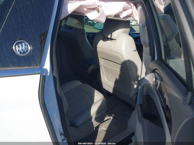 44018824 :رقم المزاد ، 5GAKRBKD7GJ126470 vin ، 2016 Buick Enclave Leather مزاد بيع