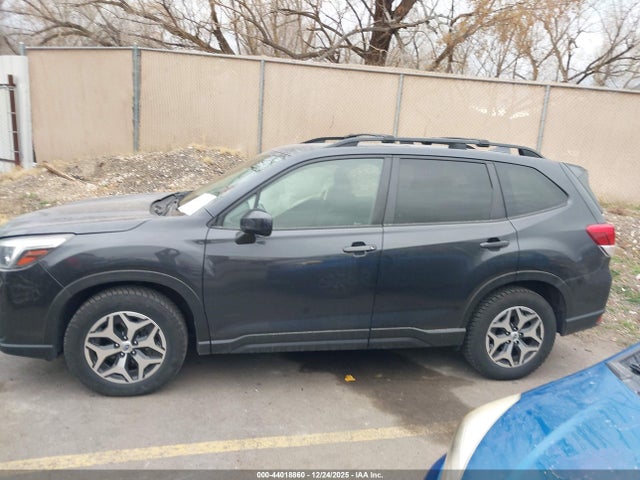 Subaru Forester Premium 2019 JF2SKAEC7KH471354 Image 14