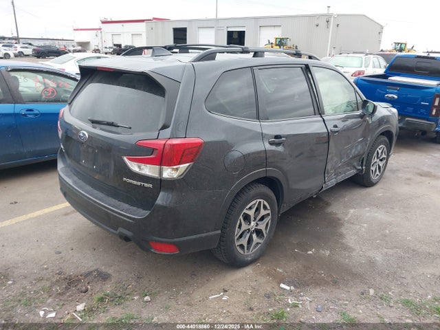 Subaru Forester Premium 2019 JF2SKAEC7KH471354 Image 4