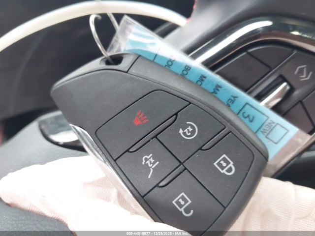 Продажа на аукционе авто 2025 Chevrolet Equinox Awd Rs, vin: 3GNAXTEG9SL325833, номер лота: 44018927