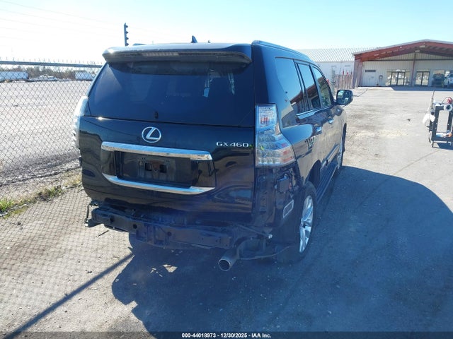 Lexus GX 460 2014 JTJBM7FXXE5074494 Image 4