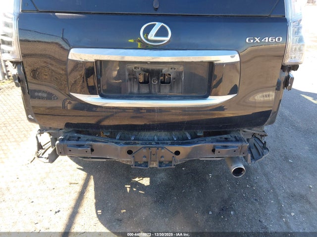 Lexus GX 460 2014 JTJBM7FXXE5074494 Image 6