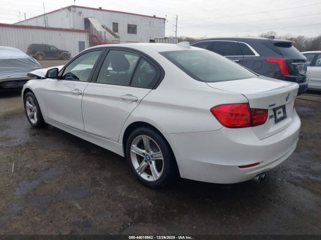 2013 BMW 328I WBA3B5G58DNS05187 Photo 2