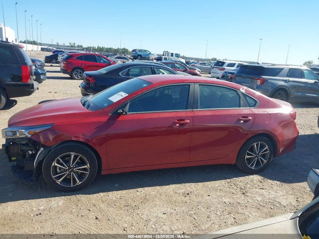 KIA Forte Lxs 2024 3KPF24AD7RE726441 Image 15