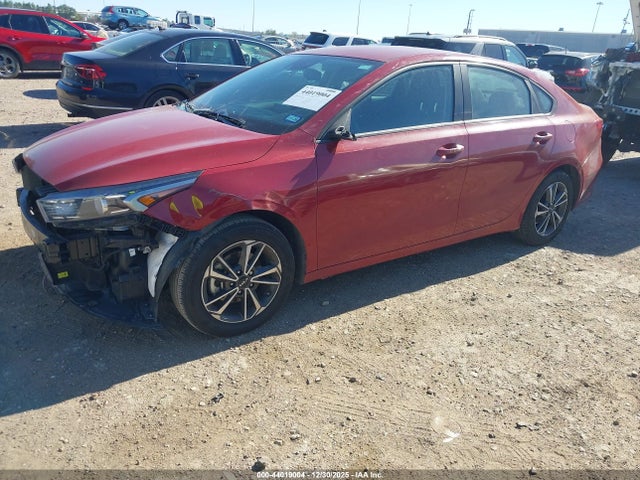 KIA Forte Lxs 2024 3KPF24AD7RE726441 Image 2
