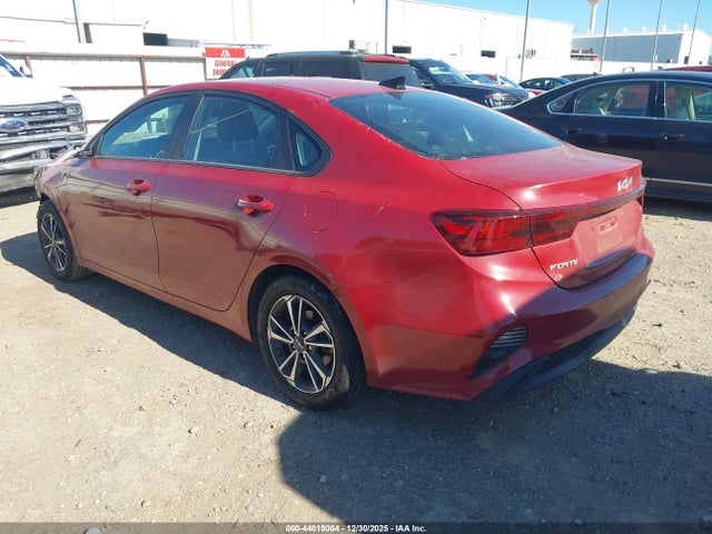 KIA Forte Lxs 2024 3KPF24AD7RE726441 Image 3