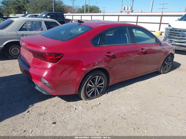 KIA Forte Lxs 2024 3KPF24AD7RE726441 Image 4