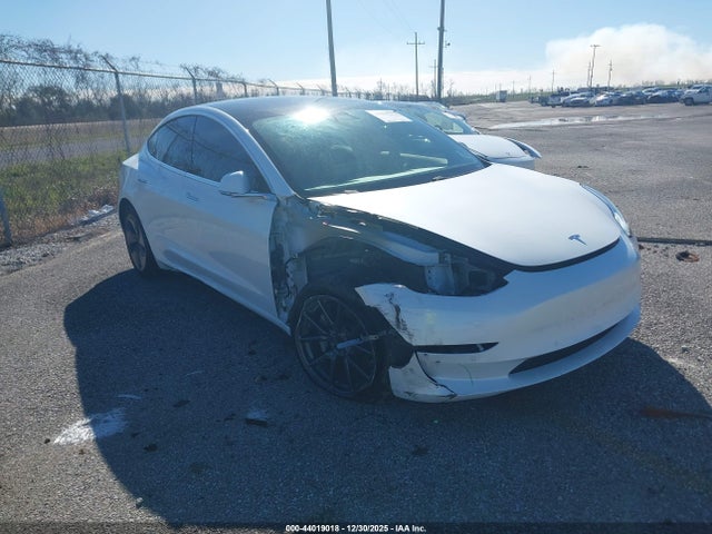 2020 TESLA MODEL 3 5YJ3E1EA9LF645371 Photo 0