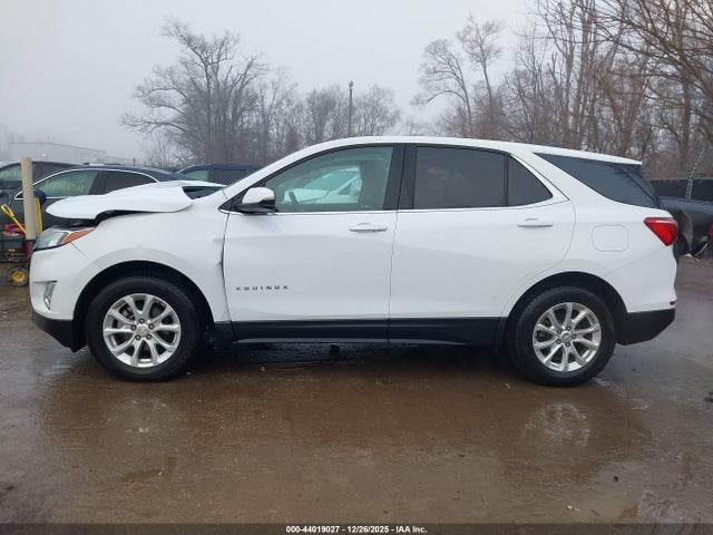 2018 Chevrolet Equinox Lt მანქანა იყიდება აუქციონზე, vin: 2GNAXJEV3J6159802, აუქციონის ნომერი: 44019027
