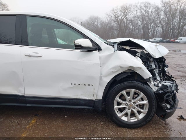 2018 Chevrolet Equinox Lt მანქანა იყიდება აუქციონზე, vin: 2GNAXJEV3J6159802, აუქციონის ნომერი: 44019027
