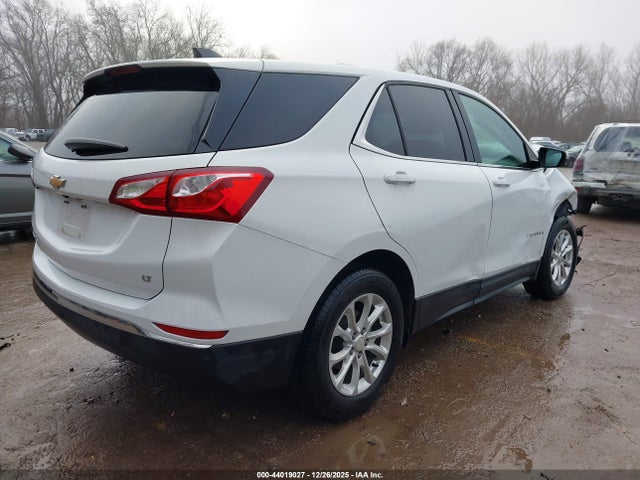 2018 Chevrolet Equinox Lt მანქანა იყიდება აუქციონზე, vin: 2GNAXJEV3J6159802, აუქციონის ნომერი: 44019027