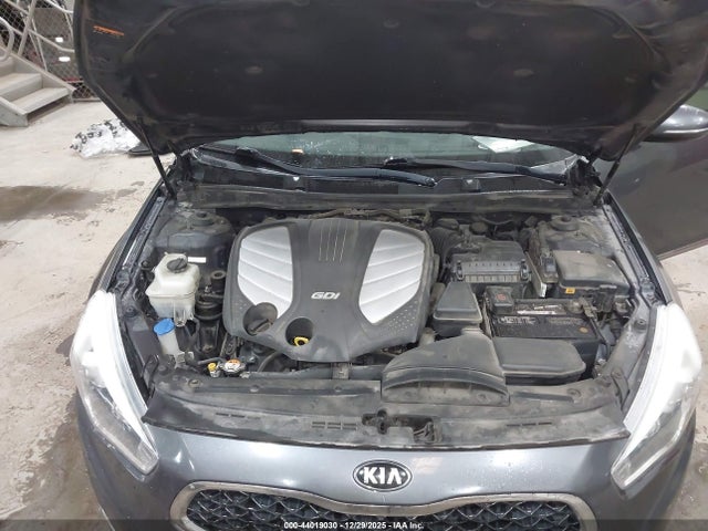KNALN4D7XF5195501 KIA Cadenza Premium