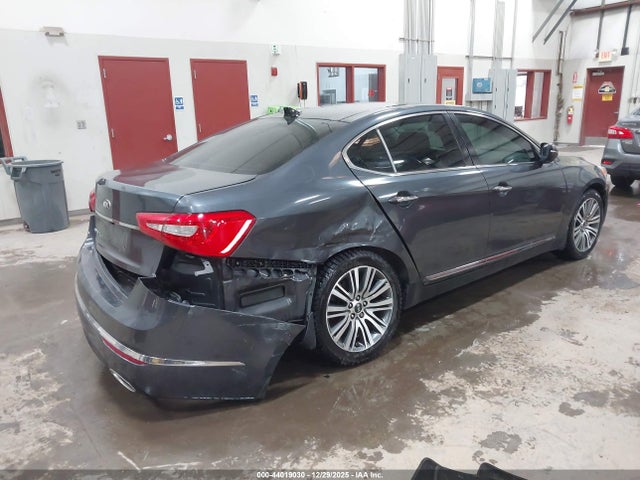 KNALN4D7XF5195501 KIA Cadenza Premium