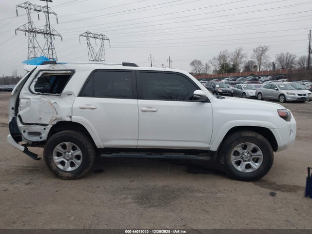 JTENU5JR2M5940647 Toyota 4runner Sr5 Premium