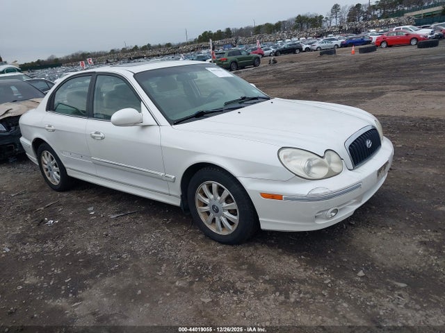 2003 HYUNDAI SONATA KMHWF35H33A907344