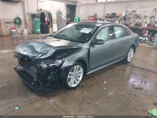 2019 VOLKSWAGEN PASSAT 1VWLA7A3XKC013655 Photo 1