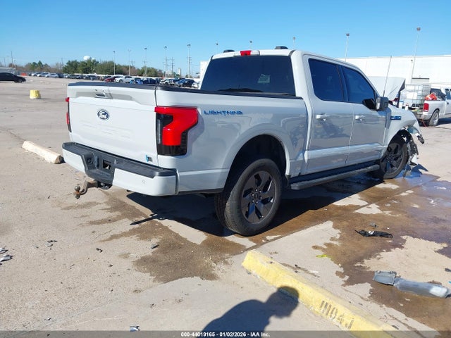 2024 FORD F-150 LIGHTNING 1FT6W3L79RWG07253 Photo 3