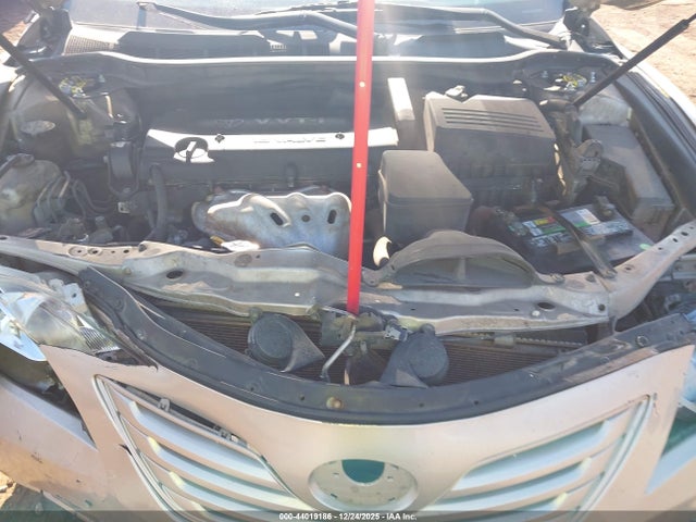 2008 Toyota Camry Le მანქანა იყიდება აუქციონზე, vin: 4T1BE46K28U251709, აუქციონის ნომერი: 44019186