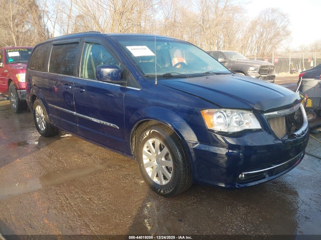 Auction sale of the 2015 Chrysler Town & Country Touring, vin: 2C4RC1BGXFR601753, lot number: 44019200