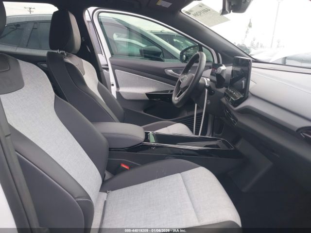 2023 VOLKSWAGEN ID.4 1V2CMPE87PC013277 Photo 4