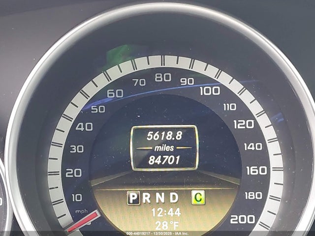 2012 Mercedes-benz C 63 Amg მანქანა იყიდება აუქციონზე, vin: WDDGF7HB1CA689580, აუქციონის ნომერი: 44019217