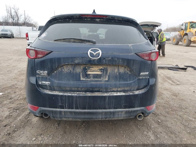 Продаж на аукціоні авто 2018 Mazda Cx-5 Touring, vin: JM3KFBCM1J0409764, номер лоту: 44019272