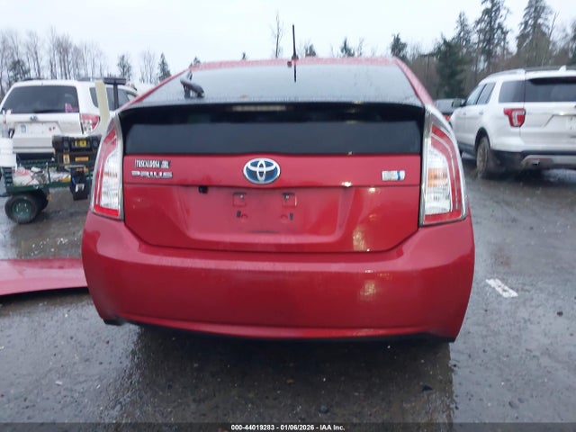 JTDKN3DU6E0372488 Toyota Prius Two