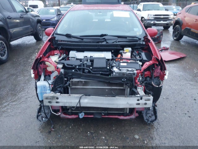 JTDKN3DU6E0372488 Toyota Prius Two