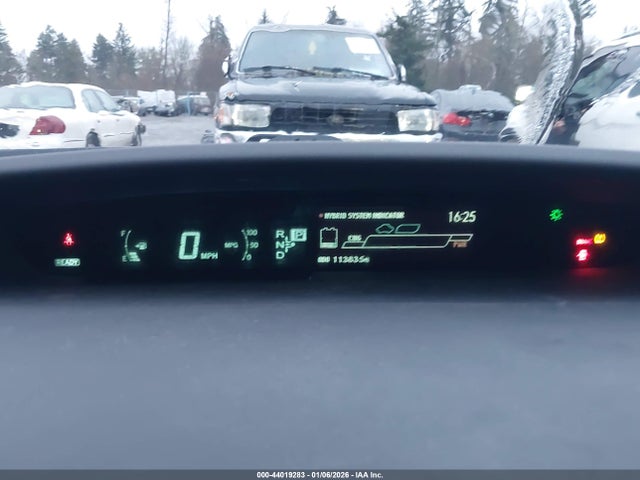 JTDKN3DU6E0372488 Toyota Prius Two