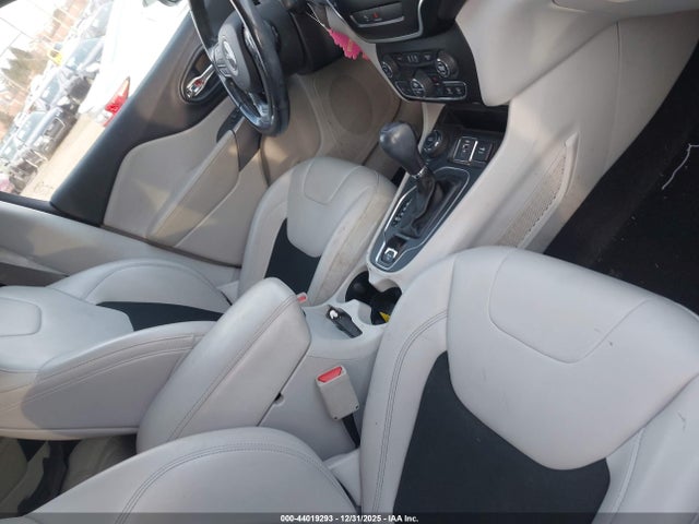 Jeep Cherokee Latitude Plus 4x4 2020 1C4PJMLB0LD551784 Image 5