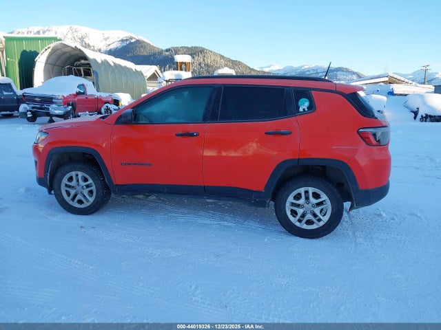 3C4NJDAB6JT398216 Jeep Compass Sport 4x4