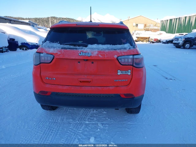 3C4NJDAB6JT398216 Jeep Compass Sport 4x4