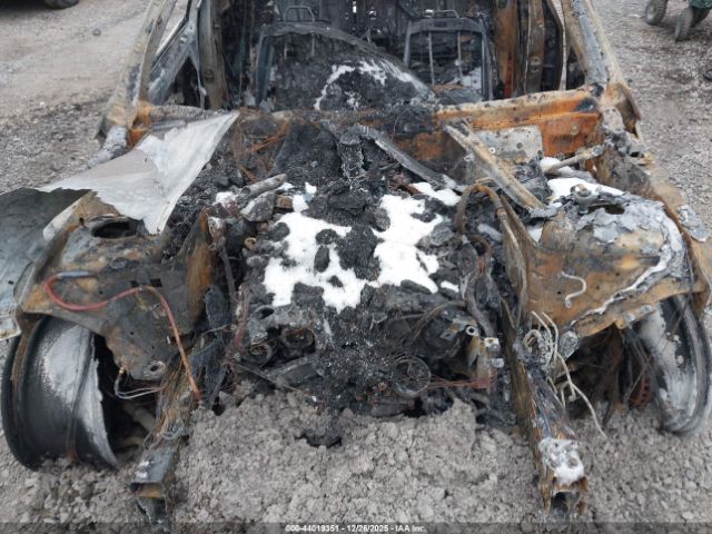 2014 MERCEDES-BENZ E 350 WDDHH8JB9EA825973 Photo 9