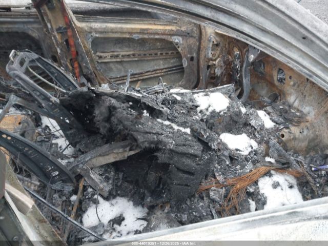 2014 MERCEDES-BENZ E 350 WDDHH8JB9EA825973 Photo 4