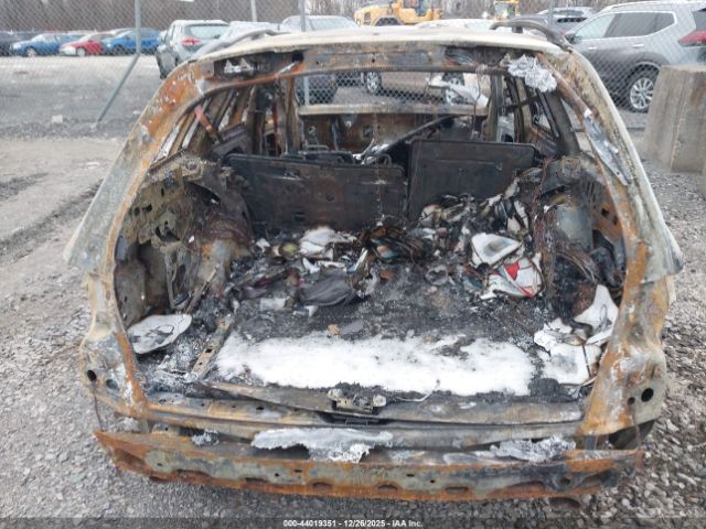 2014 MERCEDES-BENZ E 350 WDDHH8JB9EA825973 Photo 5