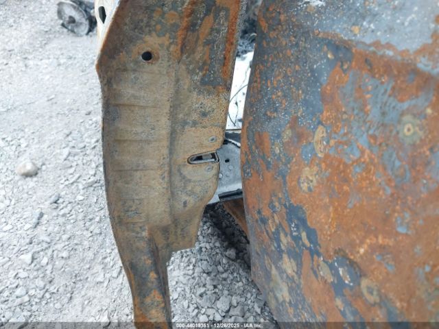 2014 MERCEDES-BENZ E 350 WDDHH8JB9EA825973 Photo 8